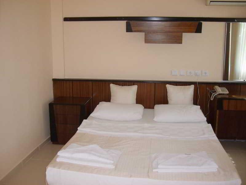 Tuemay Hotel Bitez Extérieur photo