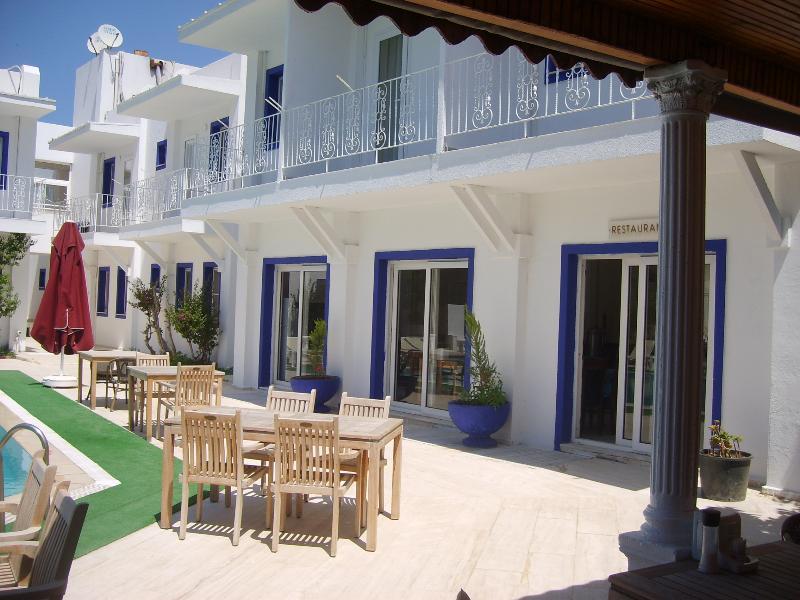 Tuemay Hotel Bitez Extérieur photo