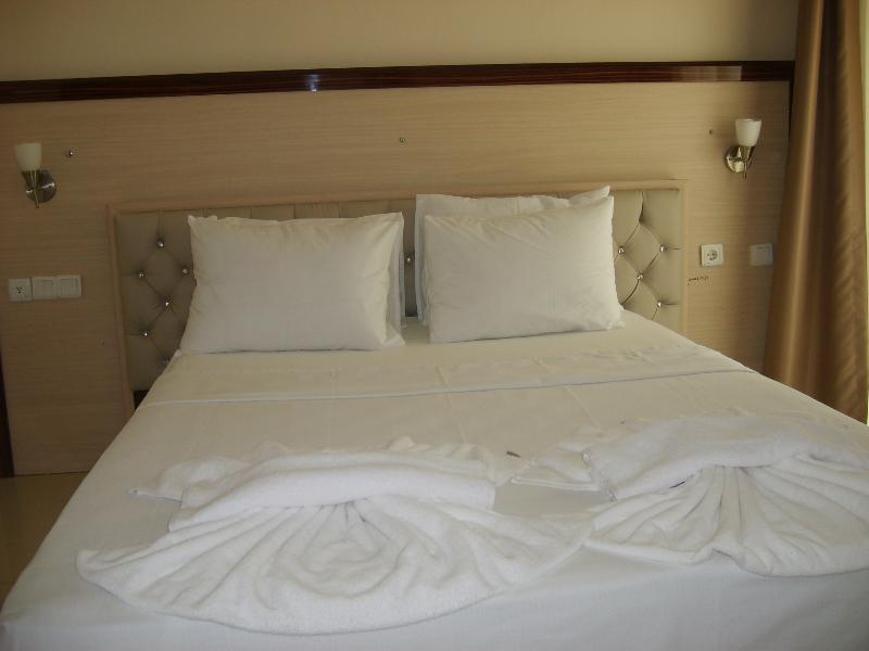 Tuemay Hotel Bitez Extérieur photo